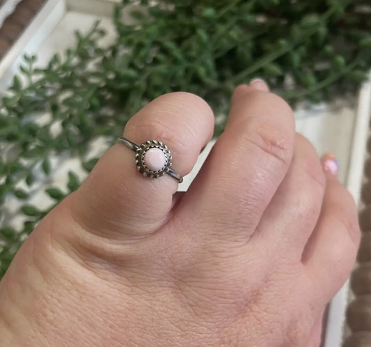 Size 7- Dainty Beautiful Navajo Sterling Silver & Pink Conch Dot Ring