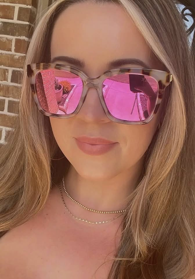 Dax Sunglasses Lyla Hot Pink